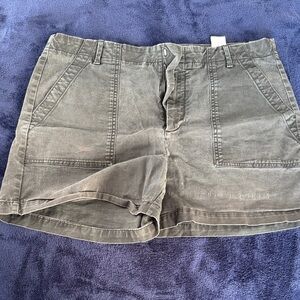 Banana Republic Olive Utility Patch-Pocket Shorts